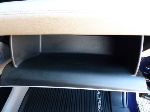 Used 2023 Honda Odyssey Touring image 42