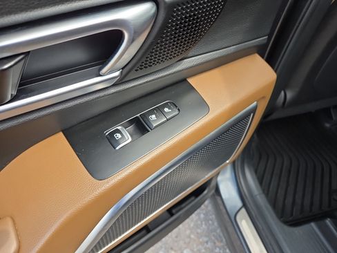 Used 2022 Kia Telluride SX w/ SX Prestige Package AWD/4WD image 42