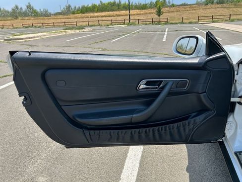 Used 1999 Mercedes-Benz SLK 230 image 13