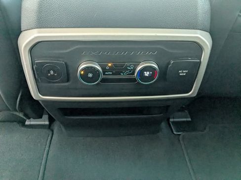 Used 2024 Ford Expedition Max XLT AWD/4WD image 30