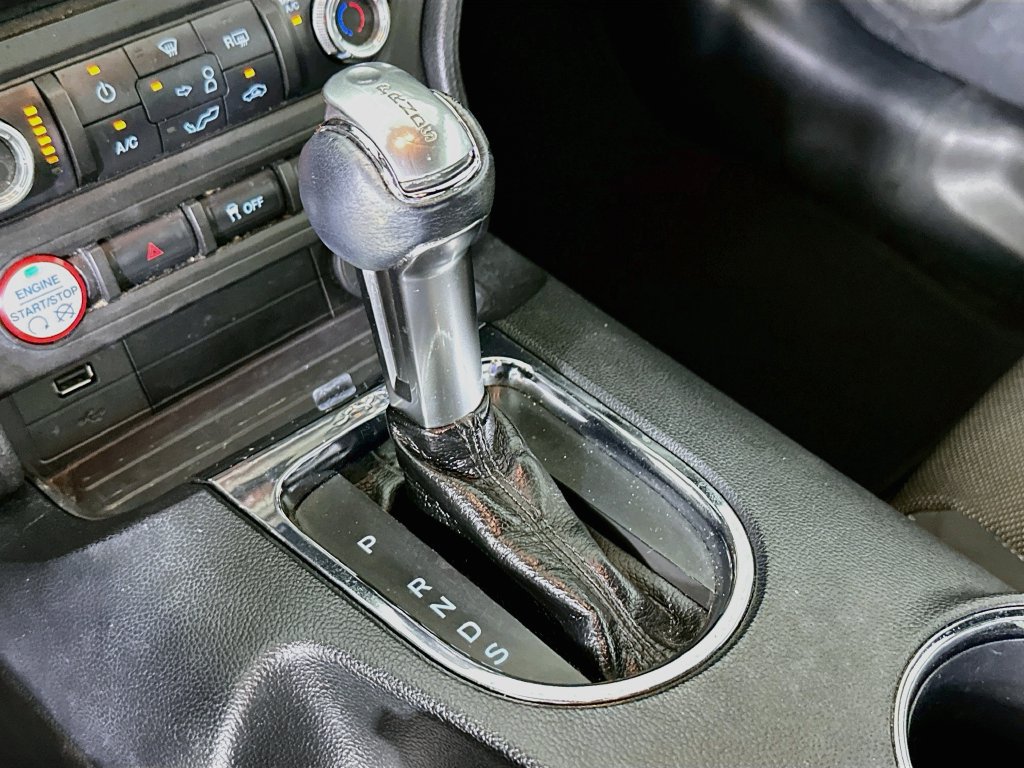 Used 2016 Ford Mustang Coupe RWD image 21