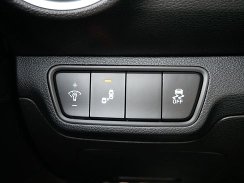 Used 2024 Kia Forte GT-Line image 26