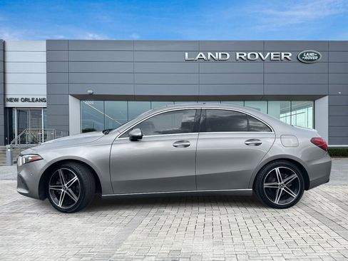 Used 2019 Mercedes-Benz A 220 4MATIC image 2