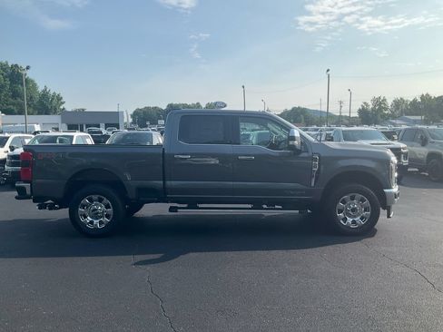 New 2026 Ford F250 Lariat AWD/4WD image 4