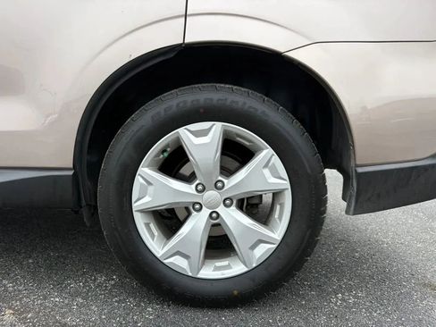 Used 2015 Subaru Forester 2.5i Premium w/ All-Weather Package AWD/4WD image 27