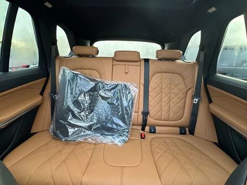 New 2026 BMW X5 xDrive40i w/ M Sport Package AWD/4WD image 32