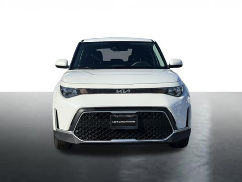 Certified 2025 Kia Soul LX image 3