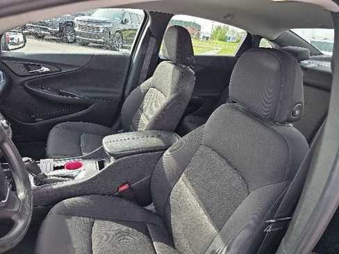 Used 2019 Chevrolet Malibu LT FWD image 8