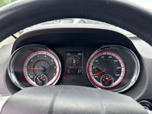 Used 2013 Dodge Durango Crew AWD/4WD image 29
