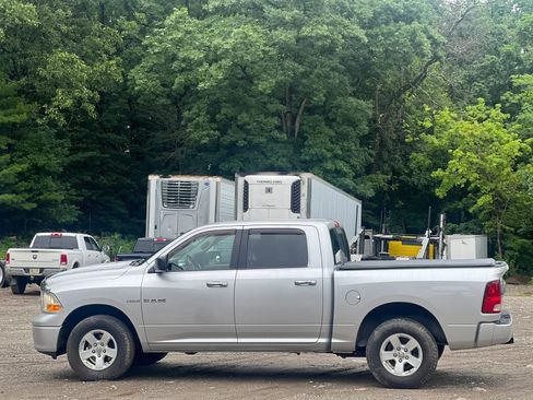 Used 2010 Dodge Ram 1500 Truck SLT AWD/4WD image 3