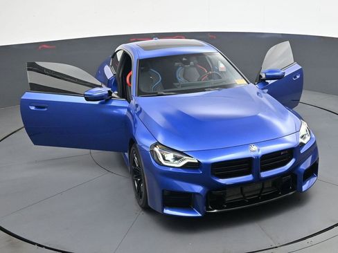 Used 2025 BMW M2 w/ Lighting Package RWD image 42