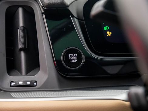 Certified 2024 Porsche Cayenne image 21