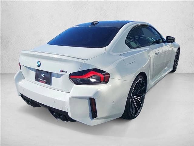 Used 2026 BMW M2 w/ Lighting Package RWD image 5