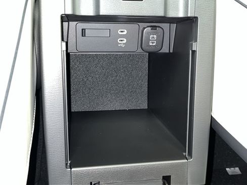 Used 2025 MAZDA CX-5 AWD 2.5 S w/ Preferred Package image 24