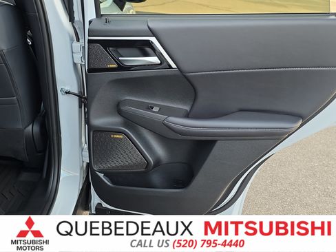 New 2026 Mitsubishi Outlander SE FWD image 29