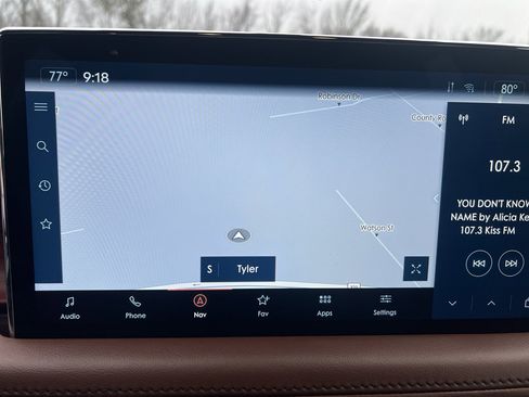 Used 2023 Lincoln Nautilus Reserve w/ Luxury Package image 16