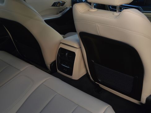 Certified 2023 BMW 330i xDrive Sedan w/ Premium Package image 33