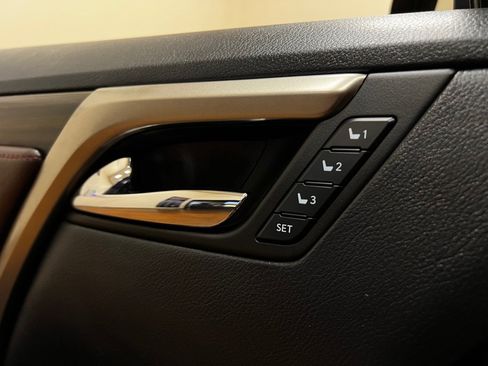 Used 2017 Lexus RX 350 FWD w/ Premium Package image 30