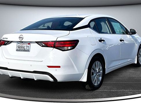 Certified 2025 Nissan Sentra S image 6