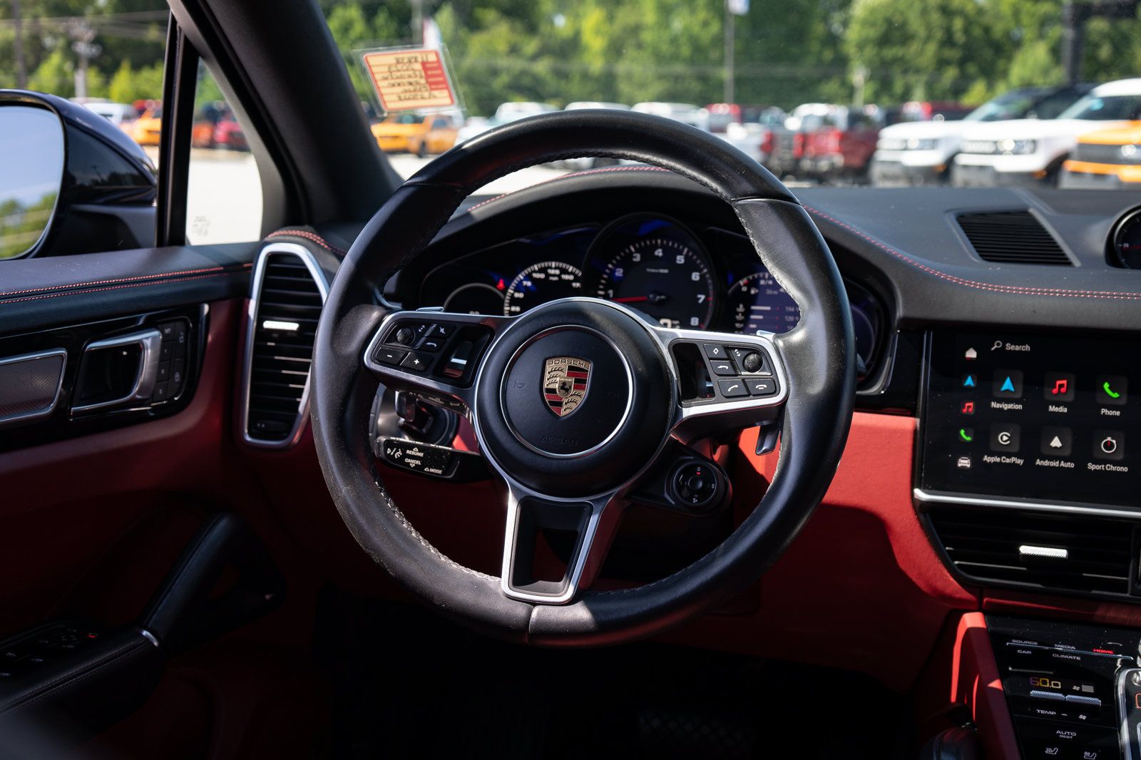 Used 2023 Porsche Cayenne Platinum Edition AWD/4WD image 36