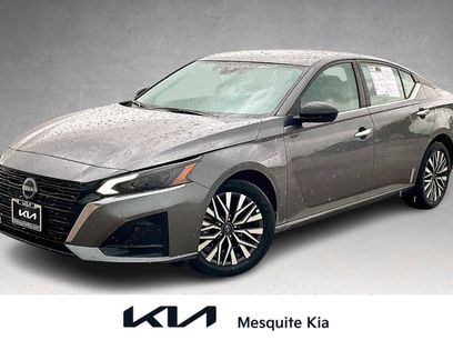 Used 2025 Nissan Altima 2.5 SV