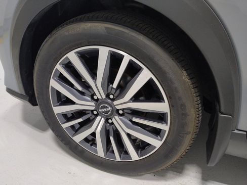 Used 2023 Nissan Kicks SV FWD image 31