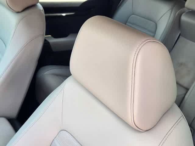 Used 2025 Honda CR-V EX-L image 14