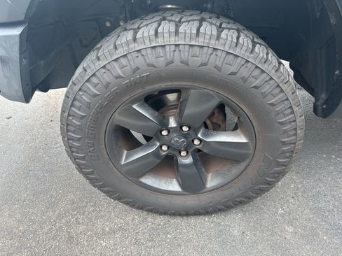 Used 2019 RAM 1500 Classic Warlock w/ Electronics Group AWD/4WD image 3
