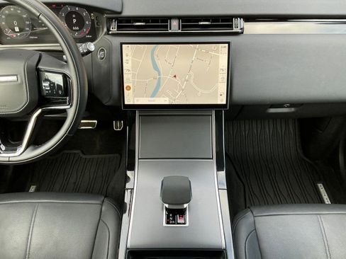 Used 2024 Land Rover Range Rover Velar Dynamic SE image 18