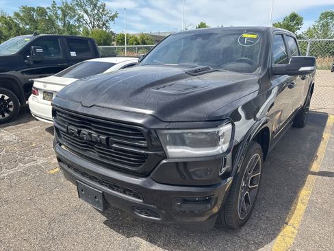 Used 2019 RAM 1500 Laramie AWD/4WD image 25