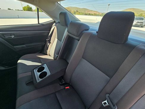 Used 2019 Toyota Corolla LE FWD image 17