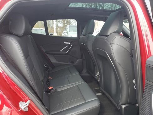 Certified 2025 BMW X2 xDrive28i AWD/4WD image 18