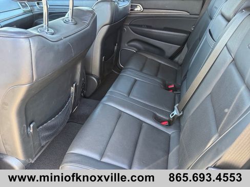 Used 2017 Jeep Grand Cherokee Summit w/ Platinum Series Group image 11
