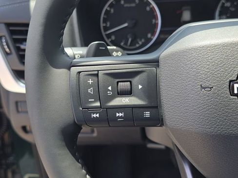 New 2026 Nissan Rogue SV FWD image 31