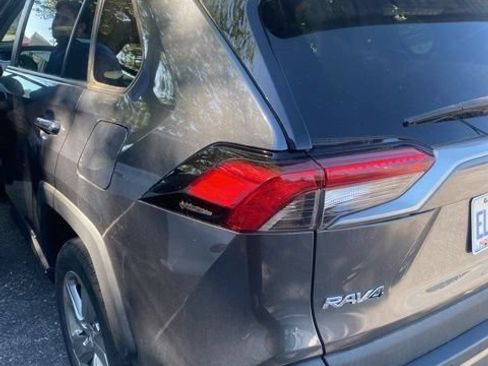Used 2021 Toyota RAV4 Limited w/ Limited Grade Weather Package AWD/4WD image 8