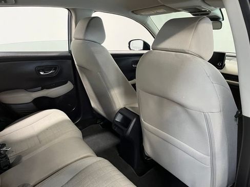 Used 2024 Honda HR-V LX image 14
