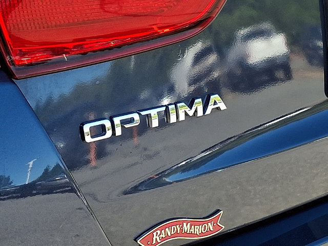 Used 2015 Kia Optima LX w/ Paint Protection Film Package FWD image 29