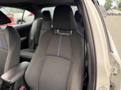 Used 2020 Toyota Corolla SE FWD image 8