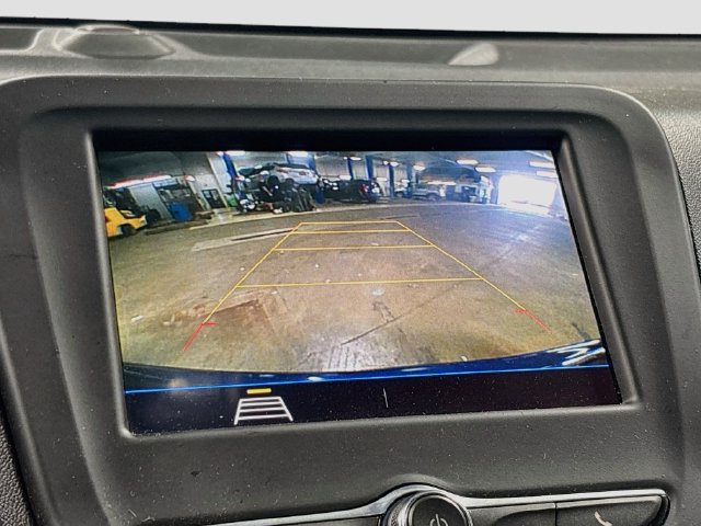 Used 2021 Chevrolet Equinox LT w/ Driver Convenience Package AWD/4WD image 14