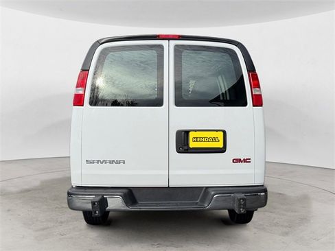 Used 2024 GMC Savana 2500 w/ Driver Convenience Package image 4