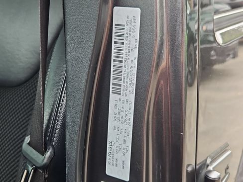 Certified 2017 Jeep Wrangler Unlimited Sahara AWD/4WD image 27