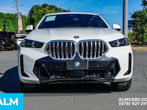 Used 2024 BMW X6 xDrive40i w/ Parking Assistance Package image 10