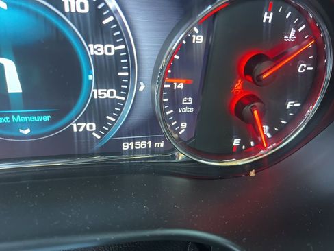 Used 2019 GMC Acadia Denali w/ Technology Package image 7