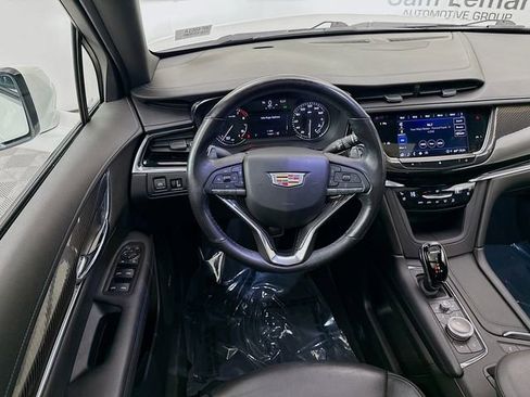 Used 2021 Cadillac XT6 Sport image 25