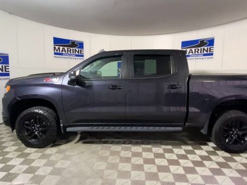 Used 2022 Chevrolet Silverado 1500 LT Trail Boss AWD/4WD image 7