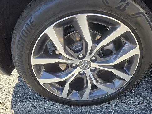 Certified 2024 Acura MDX FWD w/ Technology Package image 13