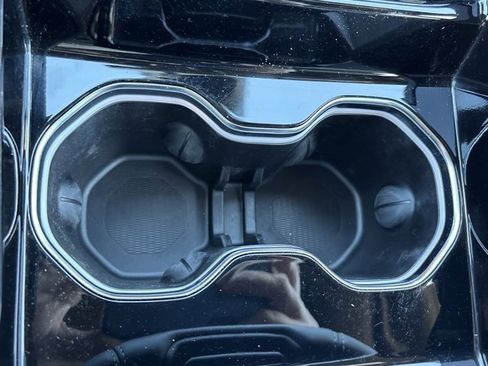 Used 2023 Jeep Grand Cherokee Altitude image 38