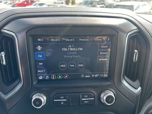 Used 2020 GMC Sierra 1500 AT4 w/ AT4 Premium Package image 3