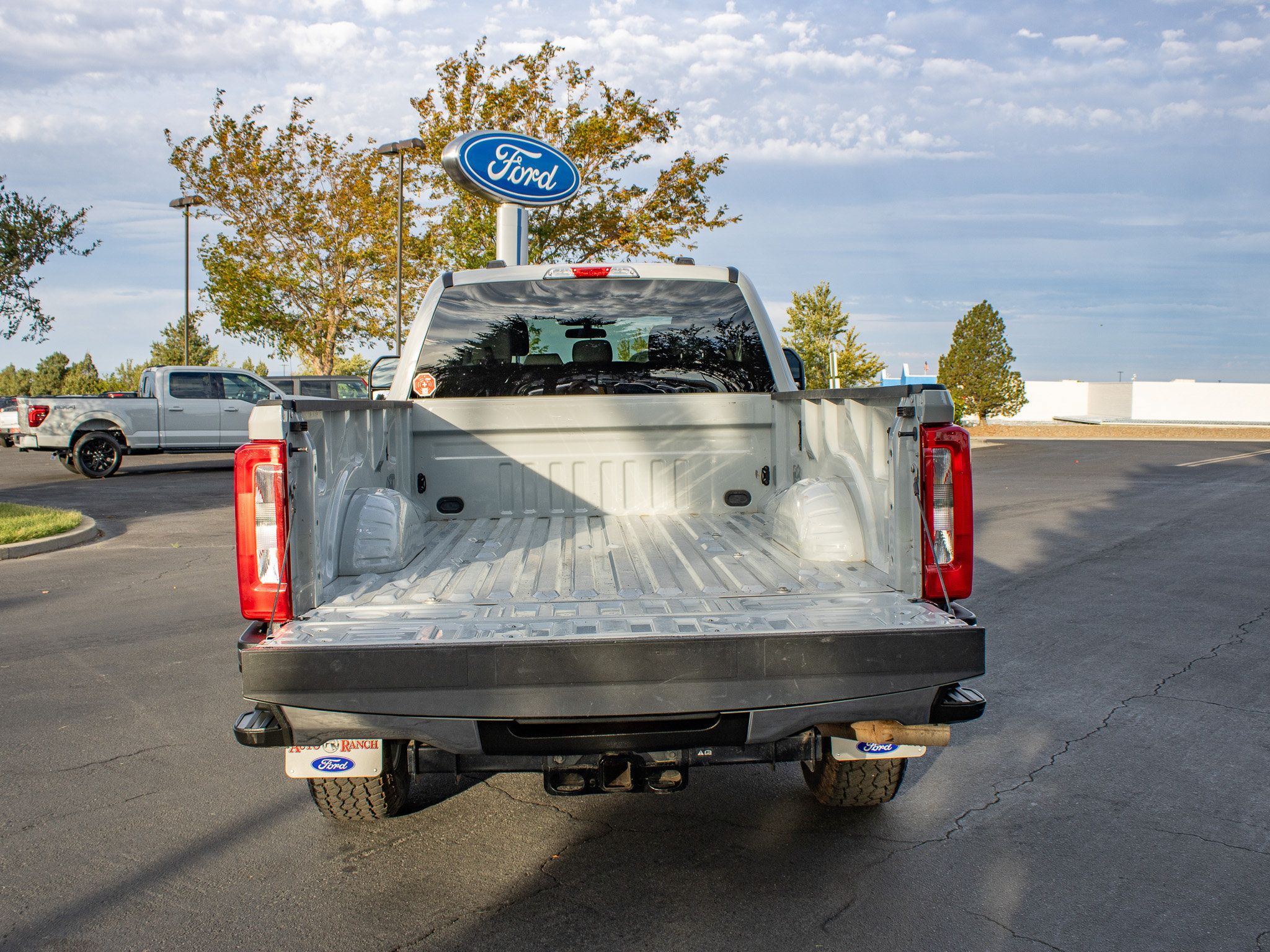 Used 2025 Ford F250 XLT AWD/4WD image 10