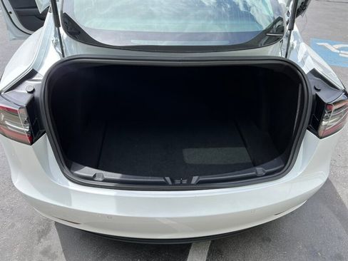 Used 2018 Tesla Model 3 Mid Range RWD image 24